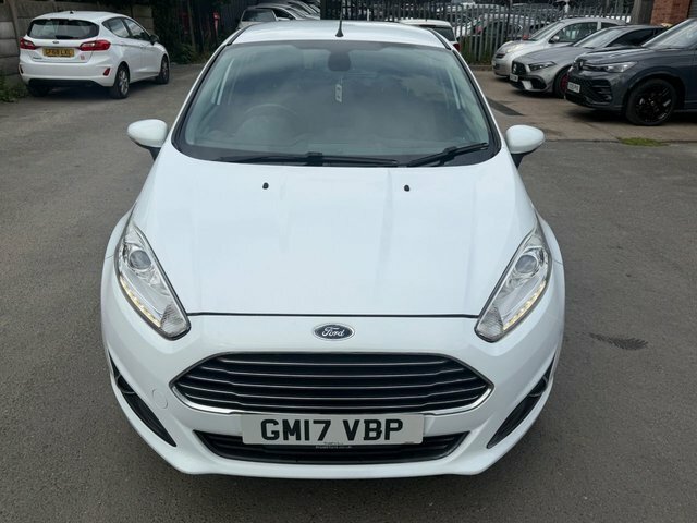 Ford Fiesta 1.0T Ecoboost Titanium Hatchback Powers White #5