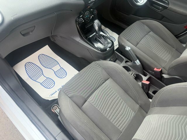 Ford Fiesta Fiesta Titanium Black #40