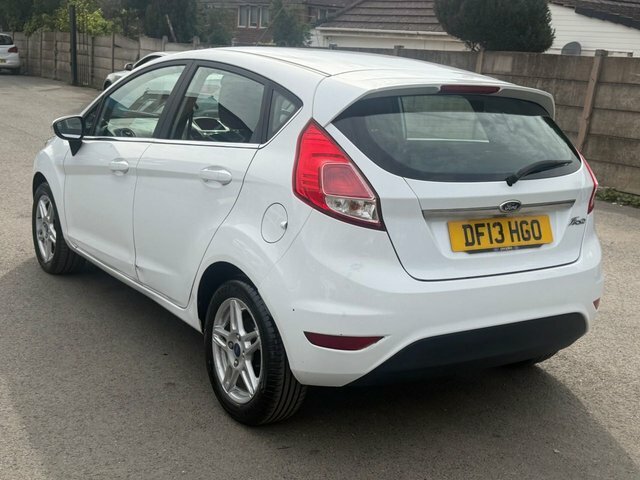 Ford Fiesta Fiesta Titanium Black #22