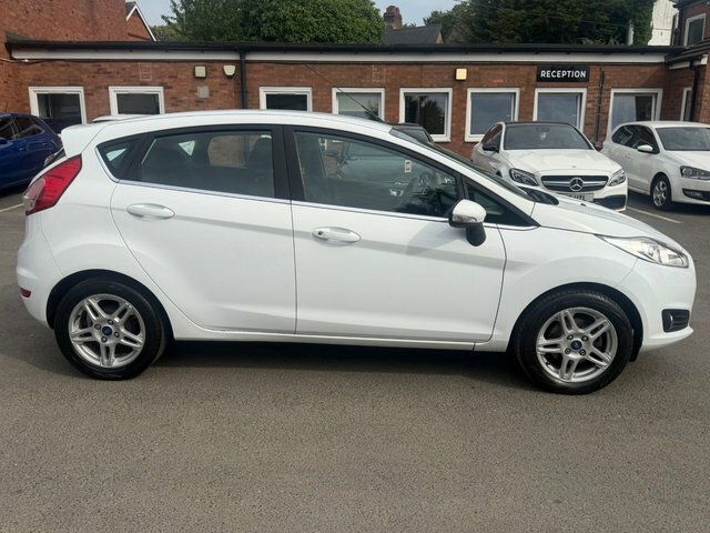 Ford Fiesta Fiesta Titanium Black #12