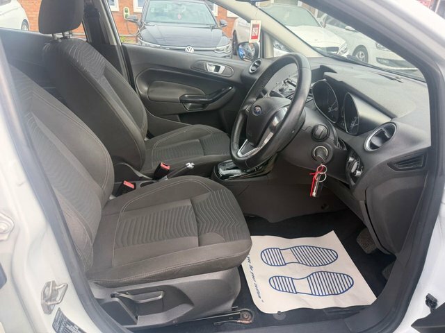 Ford Fiesta Fiesta Titanium Black #28