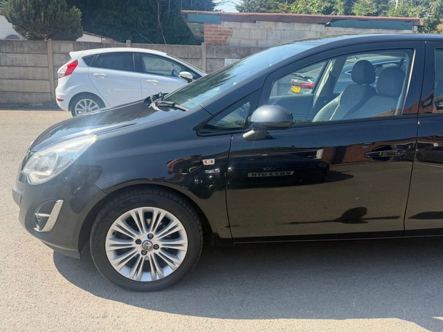 Vauxhall Corsa 1.2 16V Excite Euro 5 Green #18