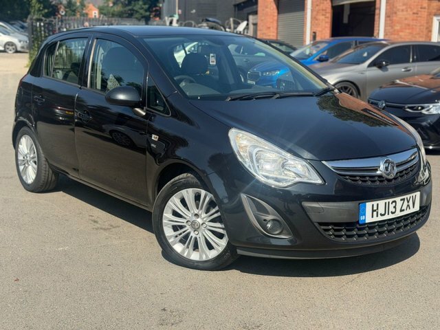 Vauxhall Corsa 1.2 16V Excite Euro 5 Green #1