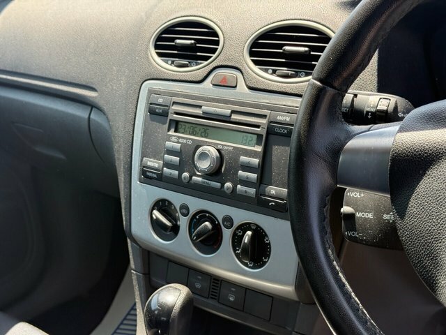 Ford Focus 1.6 LX Blue #17