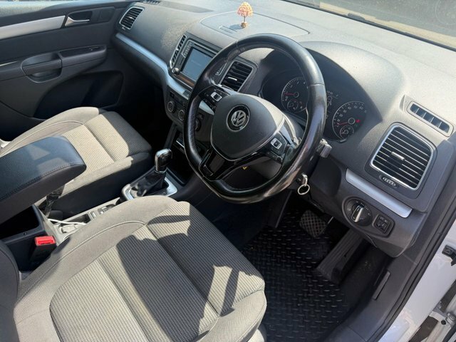 Volkswagen Sharan 1.4 Tsi Se Dsg Black #31