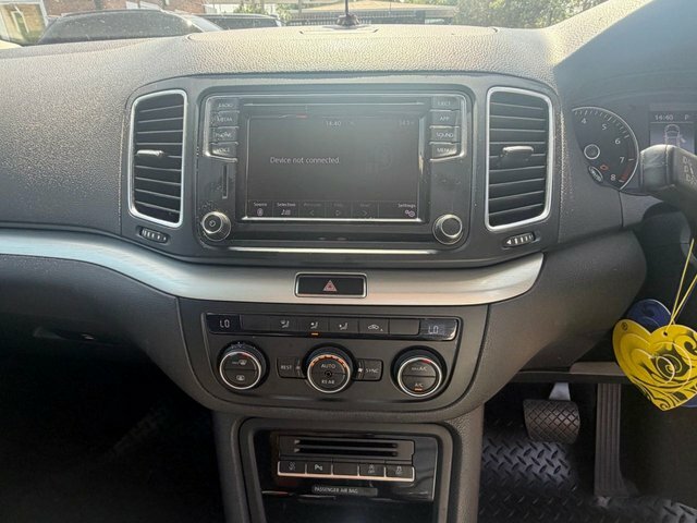Volkswagen Sharan 1.4 Tsi Se Dsg Black #39