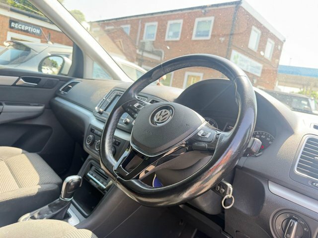 Volkswagen Sharan 1.4 Tsi Se Dsg Black #10