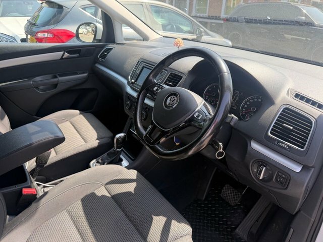 Volkswagen Sharan 1.4 Tsi Se Dsg Black #32