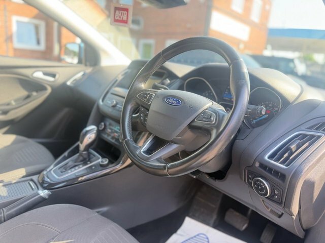 Ford Focus 1.0T Ecoboost Titanium Hatchback E HF67SSO Blue #2