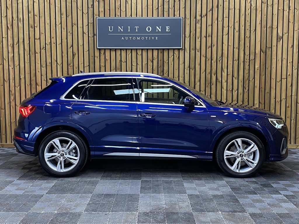 Audi Q3 Tdi S Line DE22OUF Blue #2