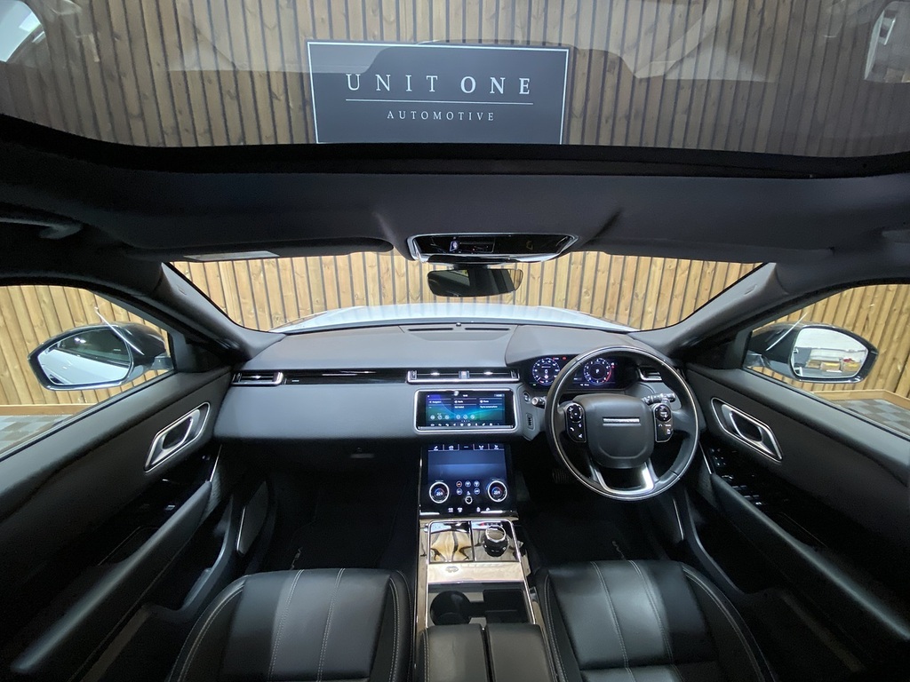 Land Rover Range Rover Velar P250 R-dynamic Se White #5