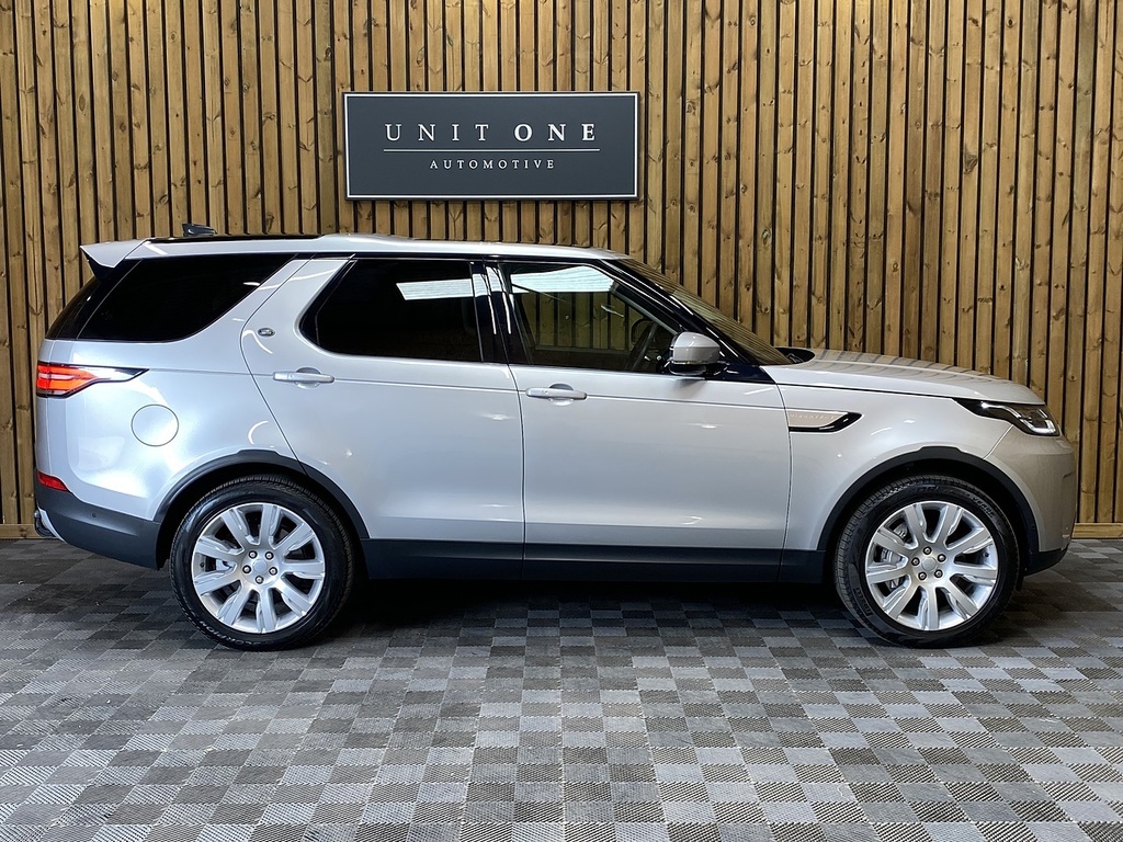 Land Rover Discovery Sd V6 Hse Luxury KT69XBU Silver #2