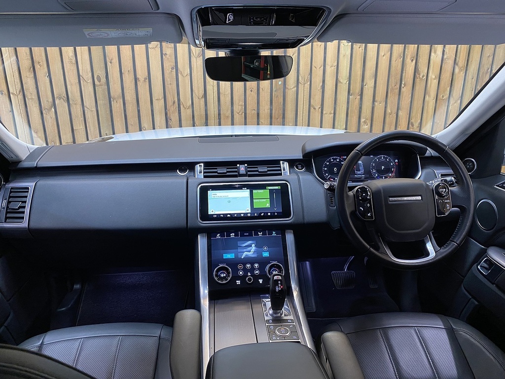 Land Rover Range Rover Sport P400 Mhev Hse White #4