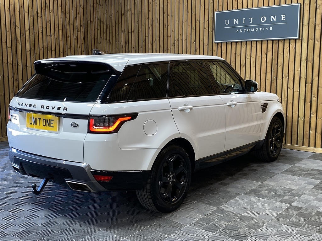 Land Rover Range Rover Sport P400 Mhev Hse White #3