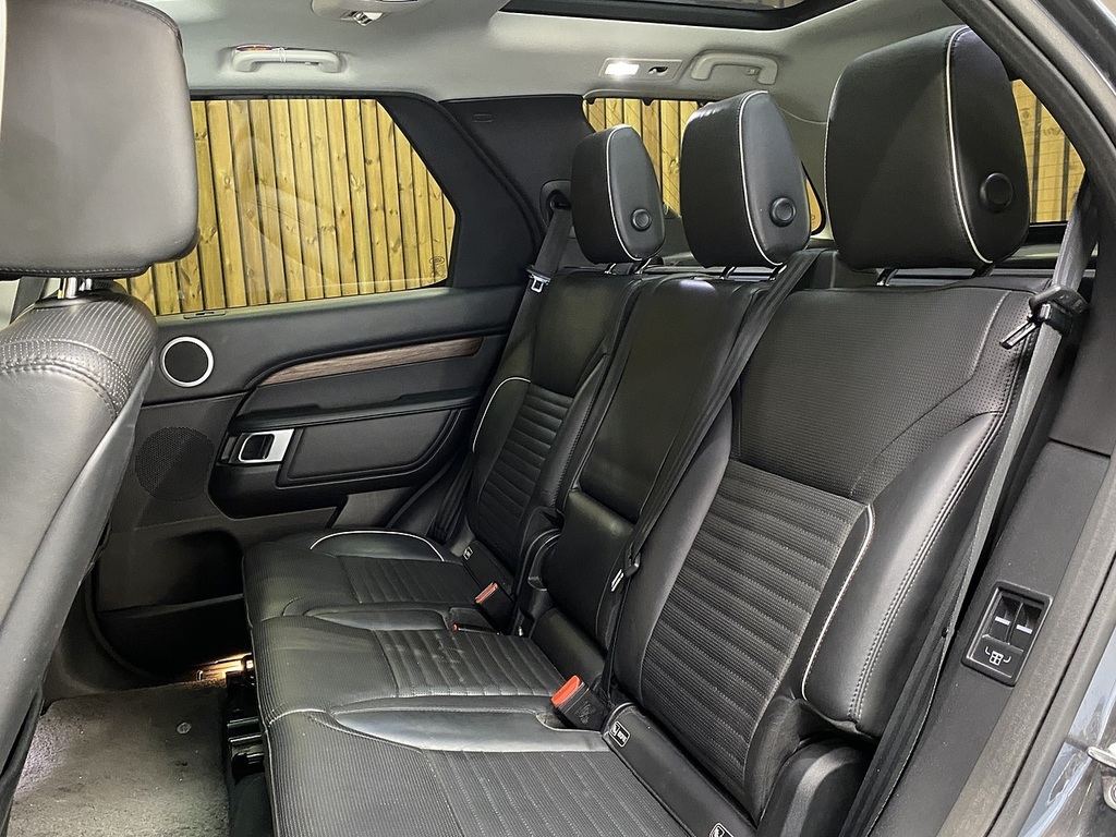 Land Rover Discovery Td V6 Hse Luxury Grey #5