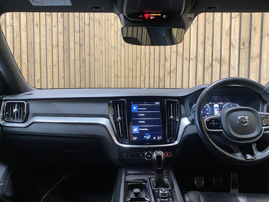 Volvo V60 D4 R-design Red #3