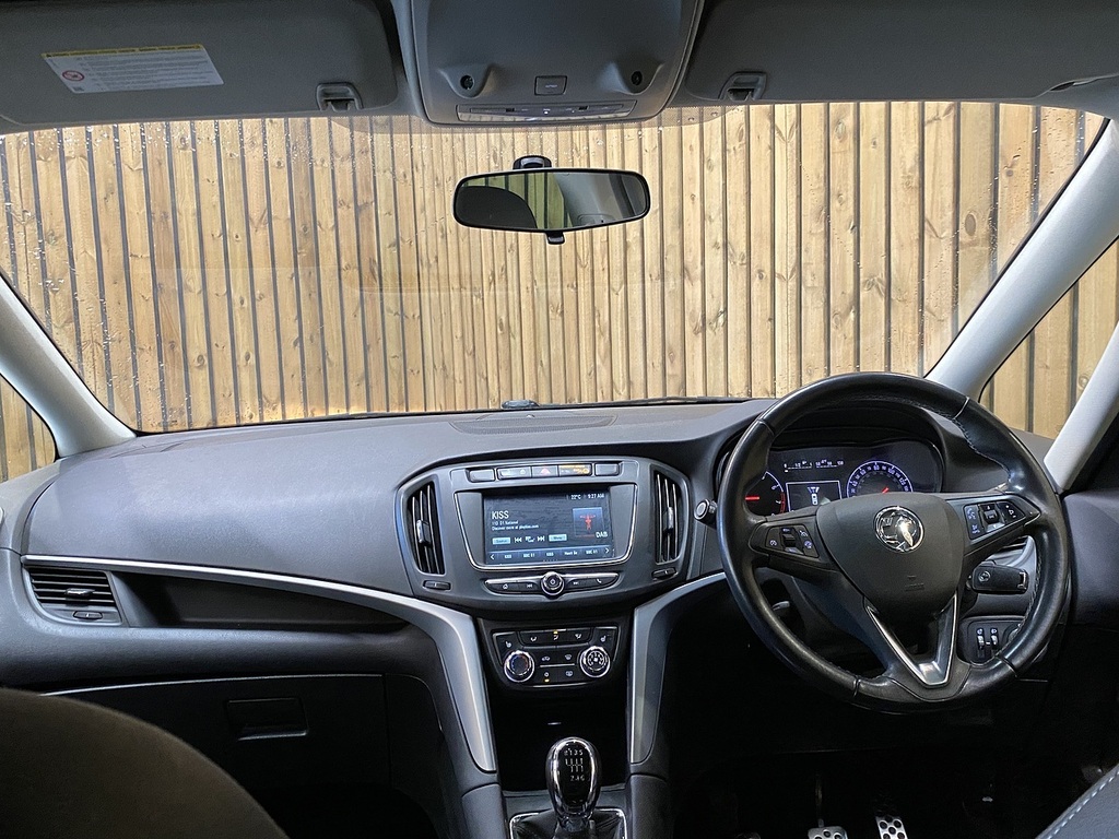 Vauxhall Zafira Tourer I Turbo Sri Black #3