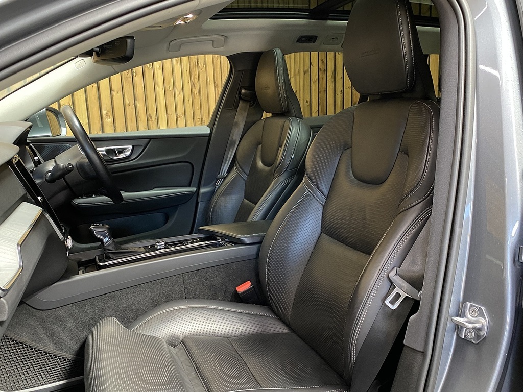 Volvo V60 T5 Inscription Plus Grey #3