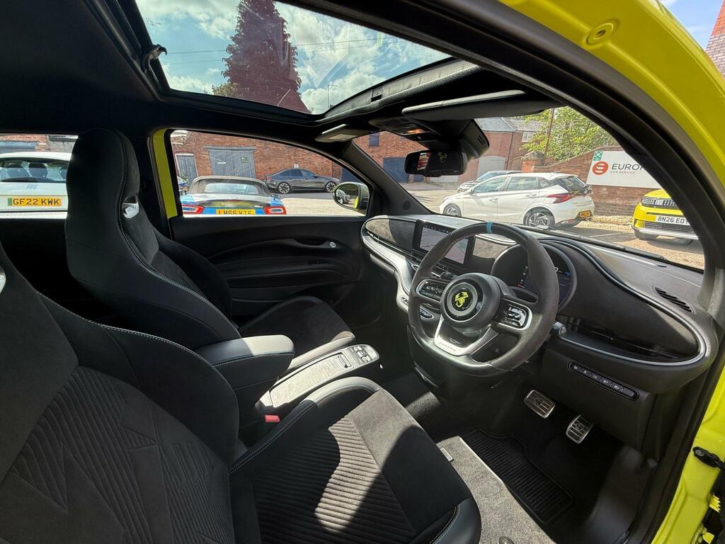 Abarth 500 42Kwh Turismo Hatchback 155 Ps Green #3