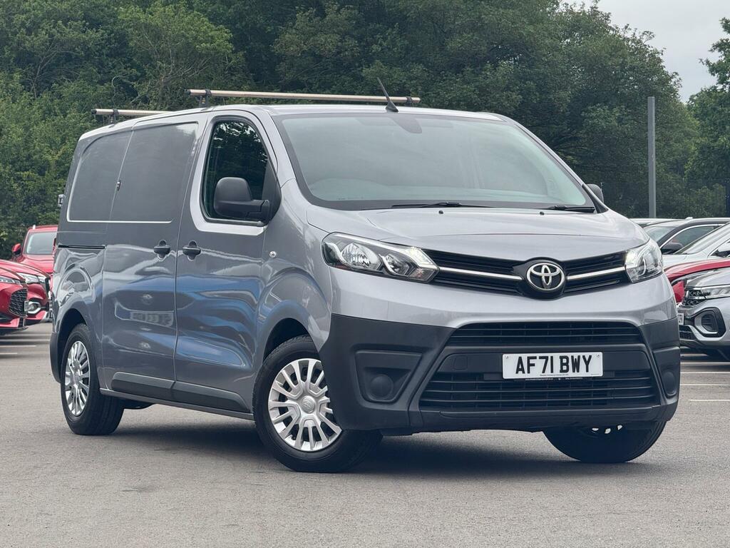 Toyota PROACE 1.5D Icon Medium Panel Van Mwb Euro 6 Ss 6Dr Grey