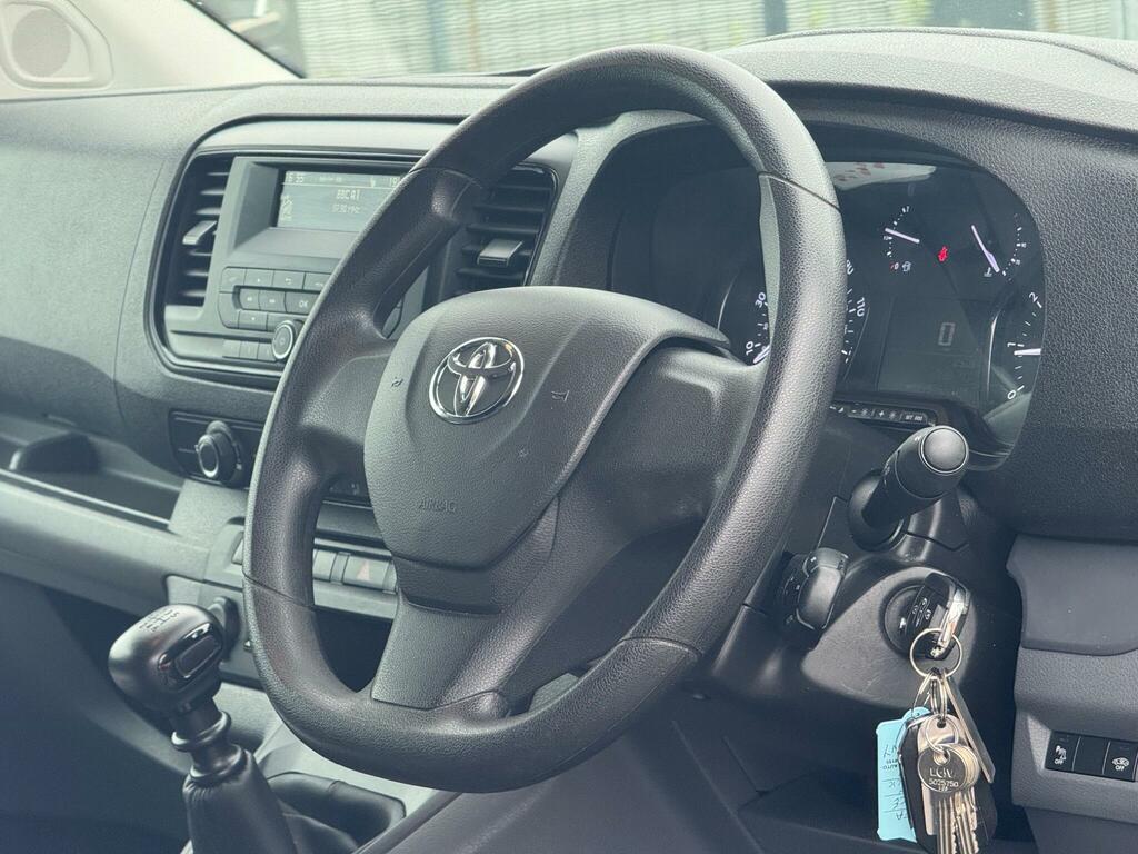 Toyota PROACE 1.5D Icon Medium Panel Van Mwb Euro 6 Ss 6Dr Grey #3
