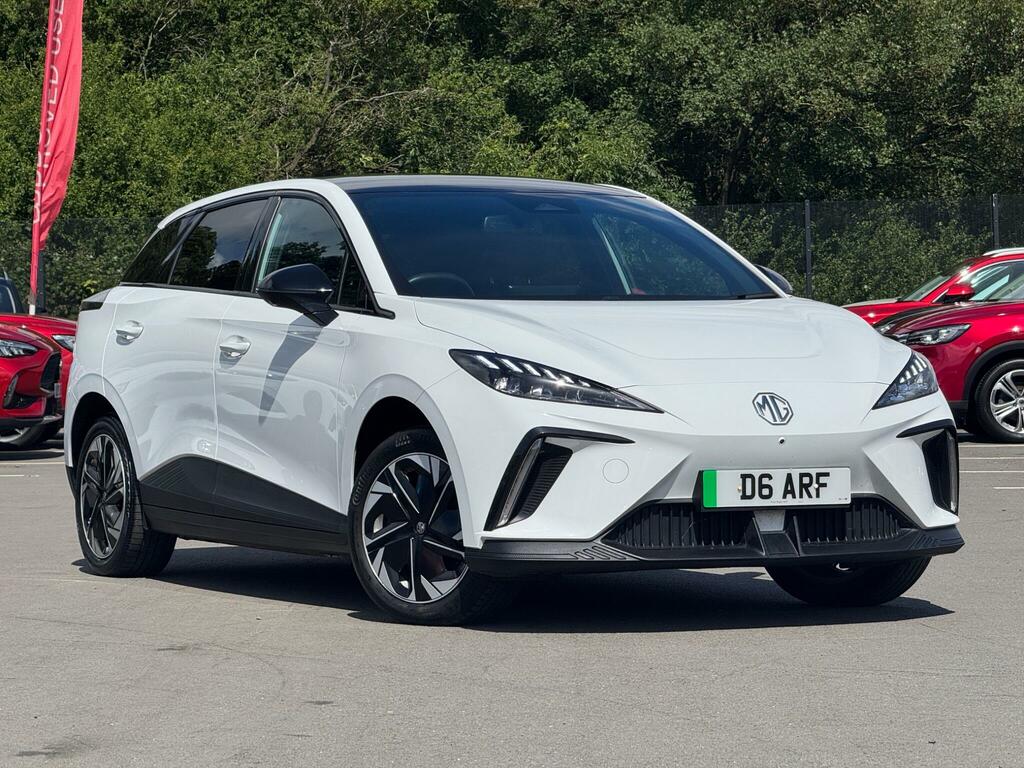 MG MG4 64Kwh Trophy Long Range White