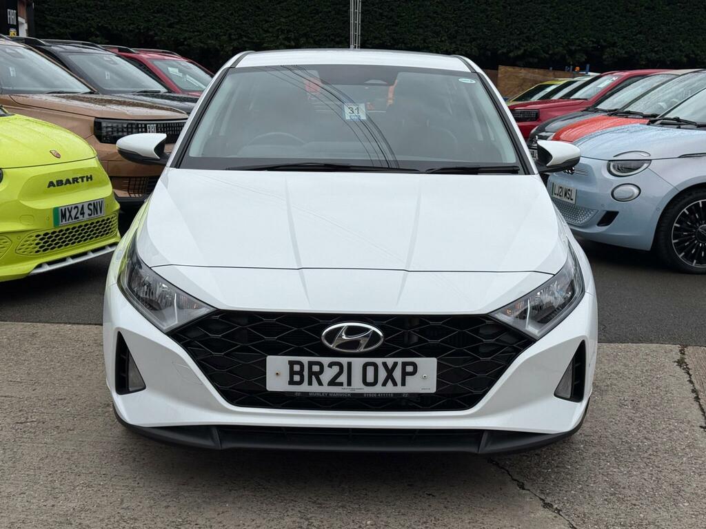 Hyundai I20 1.0 T-gdi Mhev Se Connect Hatchback Hyb White #2