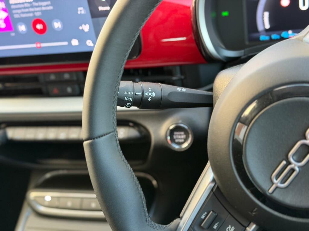 Fiat 600e 115Kw La Prima 54Kwh #25