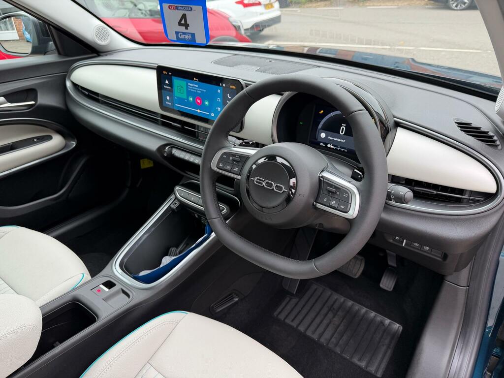Fiat 600 1.2 Mhev La Prima Suv Hybrid E-dct Euro Green #3