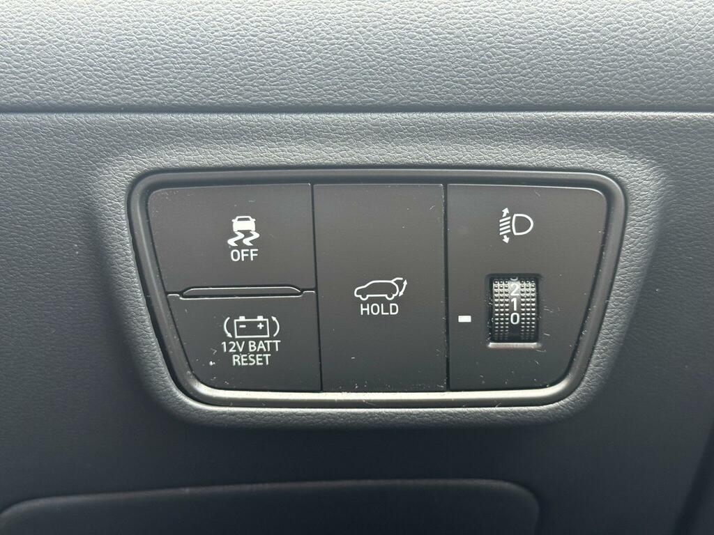 Hyundai Tucson Se Connect Red #34