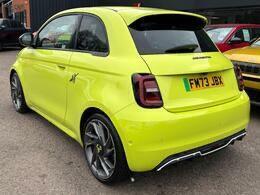 Abarth 500 42Kwh Scorpionissima Green #4