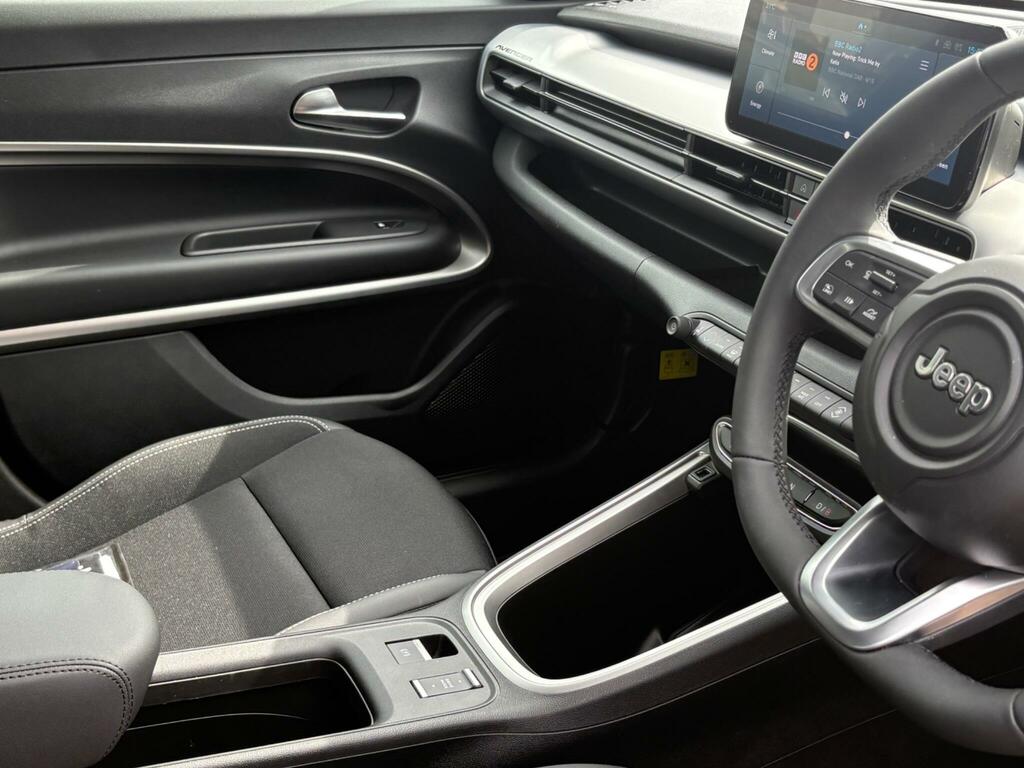 Jeep Avenger 1.2 E-awd E-hybrid The North Face Dct Grey #8