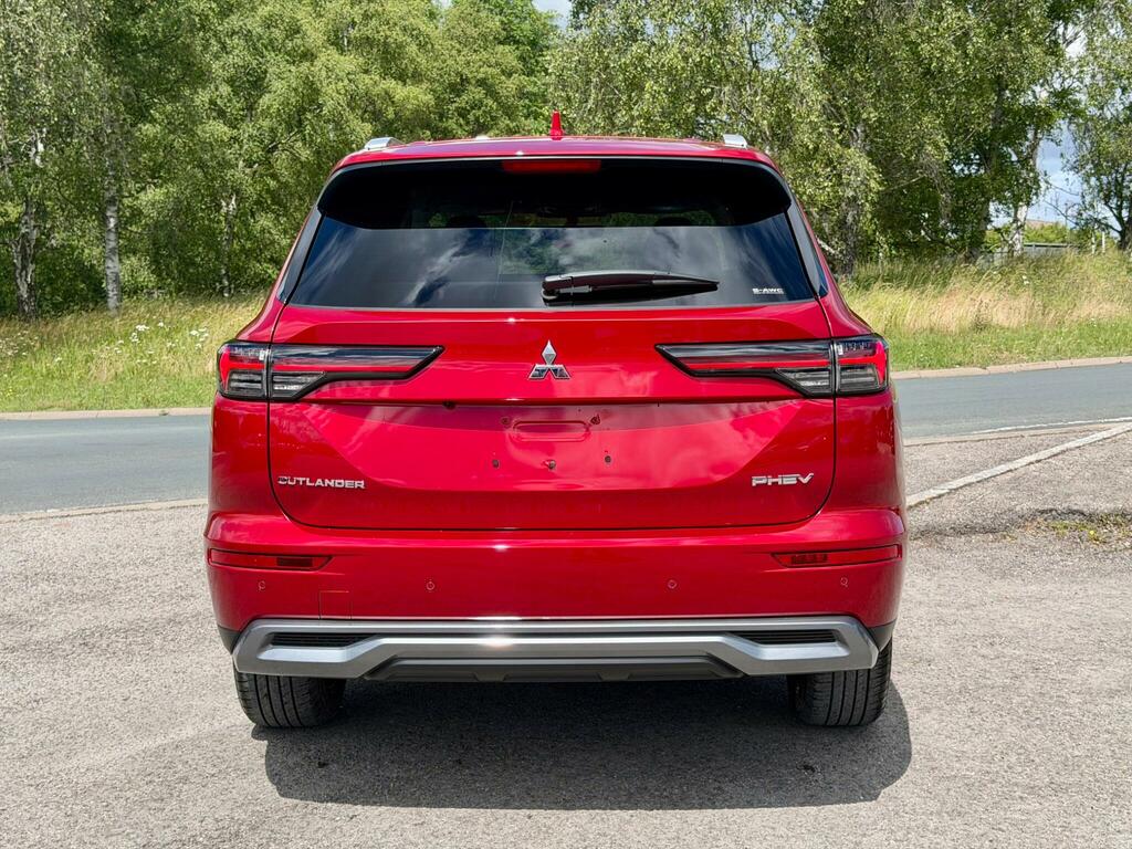 Mitsubishi Outlander 2.4 22.7Kwh Nativa Cvt 4Wd Euro 6 Ss Red #5