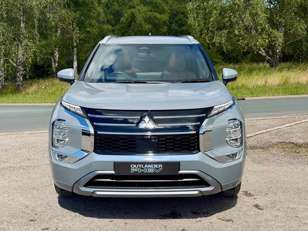 Mitsubishi Outlander 2.4 22.7Kwh Diamond Cvt 4Wd Euro 6 Ss Grey #2