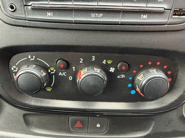 Vauxhall Vivaro 1.6L Null Brown #17