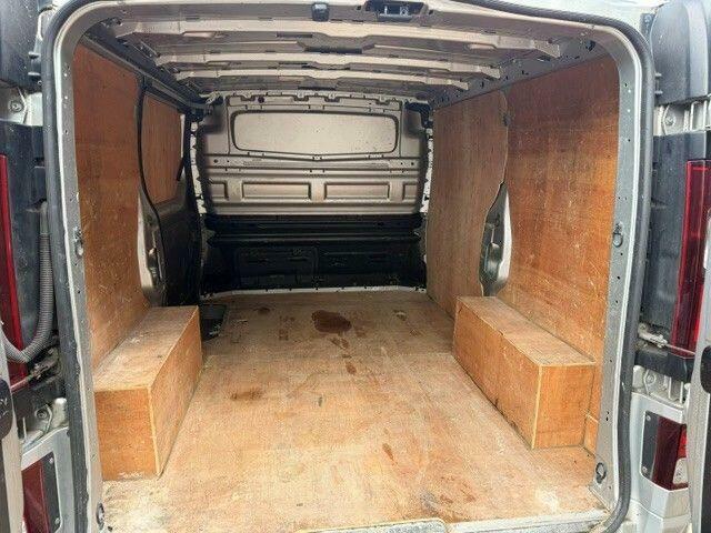 Vauxhall Vivaro 1.6L Null Brown #9