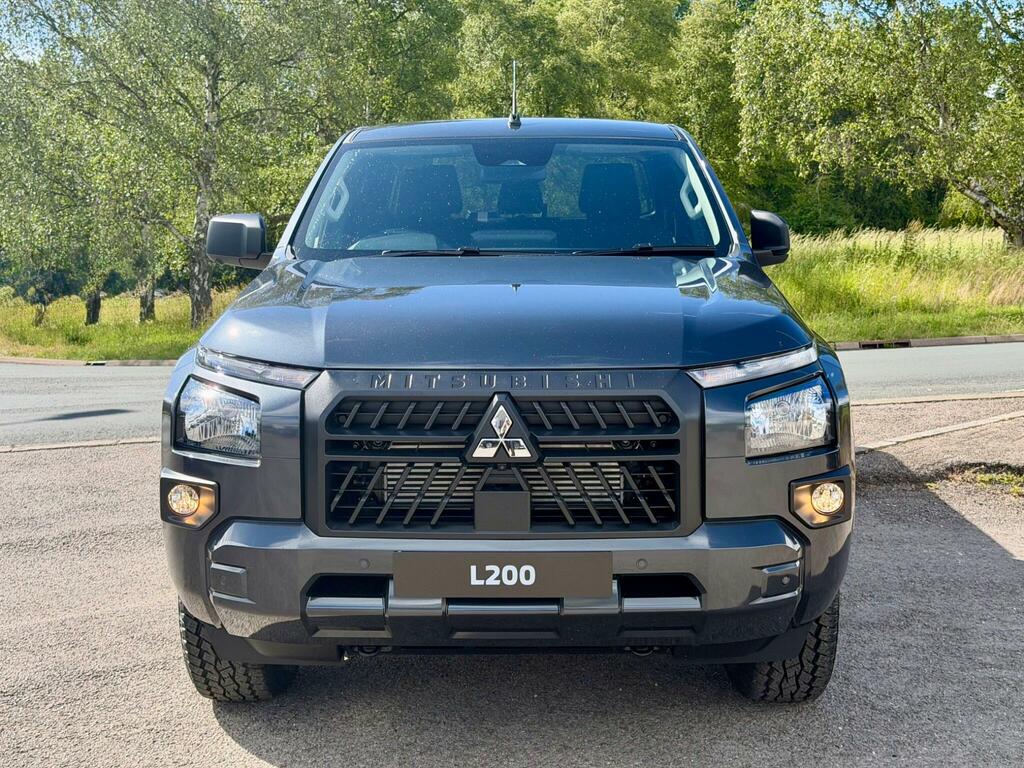 Mitsubishi L200 2.4 Bi-turbo Titan 4Wd Euro 6 Ss Grey #2