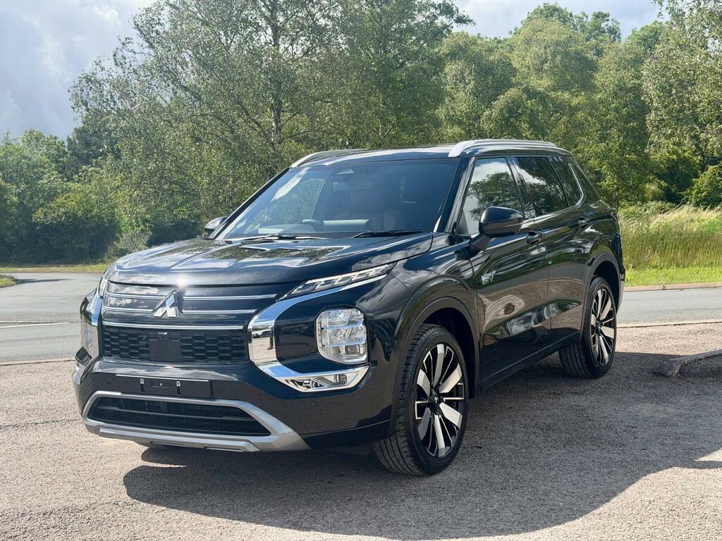 Mitsubishi Outlander 2.4 22.7Kwh Diamond Cvt 4Wd Euro 6 Ss Black #3