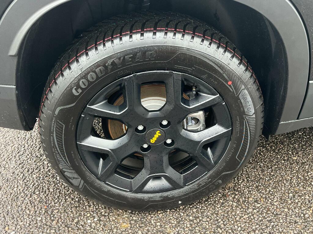 Jeep Avenger 1.2 E-hybrid Summit Dct Black #13