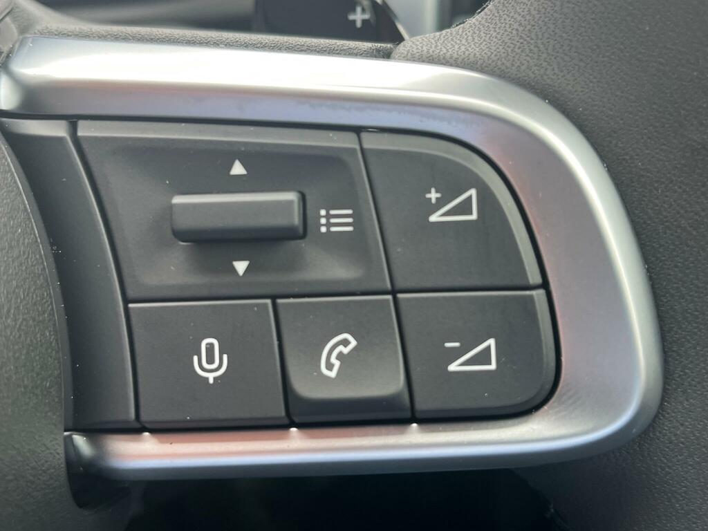Jeep Avenger 1.2 E-hybrid Summit Dct Black #25