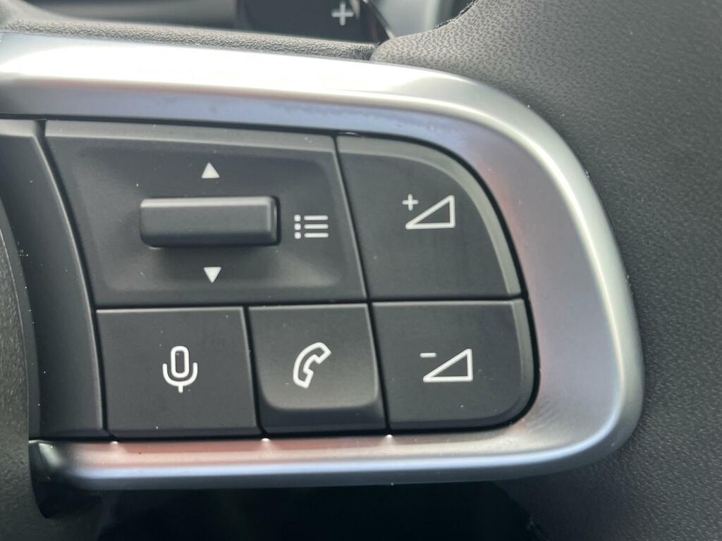 Jeep Avenger 1.2 E-hybrid Summit Dct Black #31