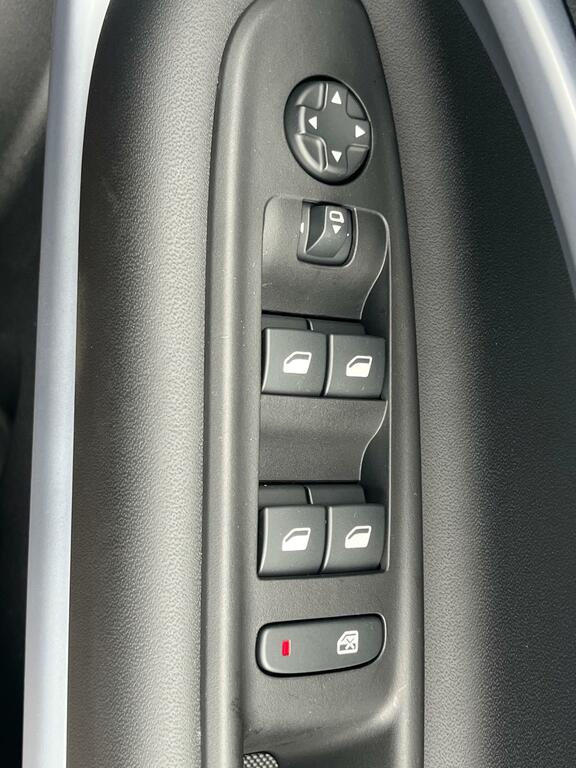 Jeep Avenger 1.2 E-hybrid Summit Dct Black #42
