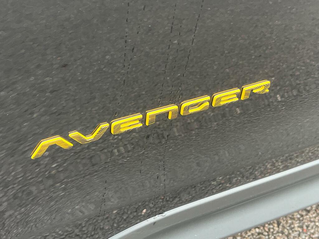 Jeep Avenger 1.2 E-hybrid Summit Dct Black #47