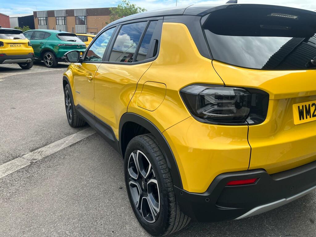 Jeep Avenger 1.2 Summit Euro 6 Ss WM25HPN Yellow #4