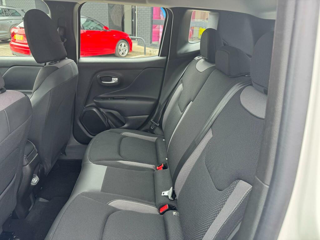 Jeep Renegade 1.5 E-hybrid Altitude Dct Black #10