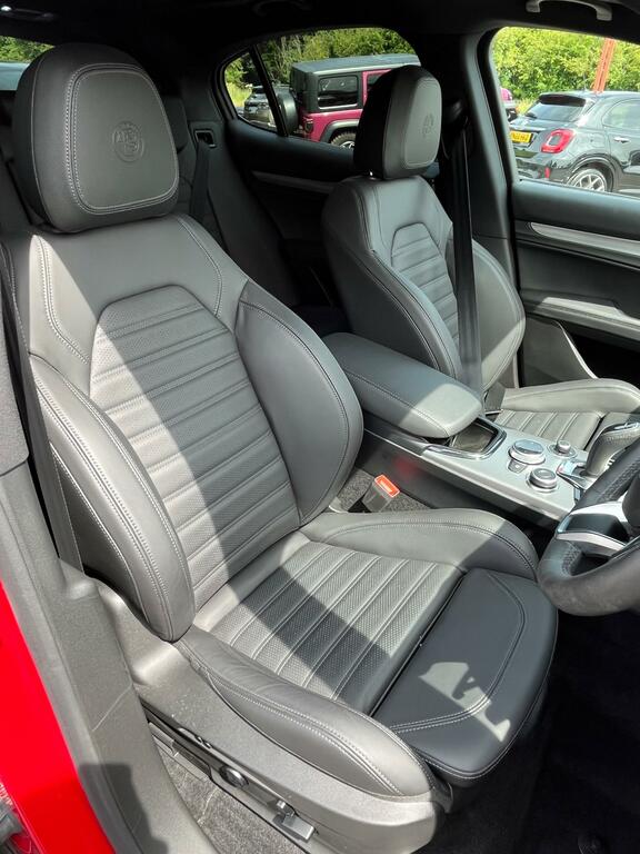 Alfa Romeo Stelvio 2025 Quadrifoglio Black #14