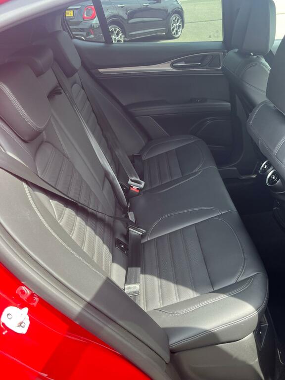 Alfa Romeo Stelvio 2025 Quadrifoglio Black #15