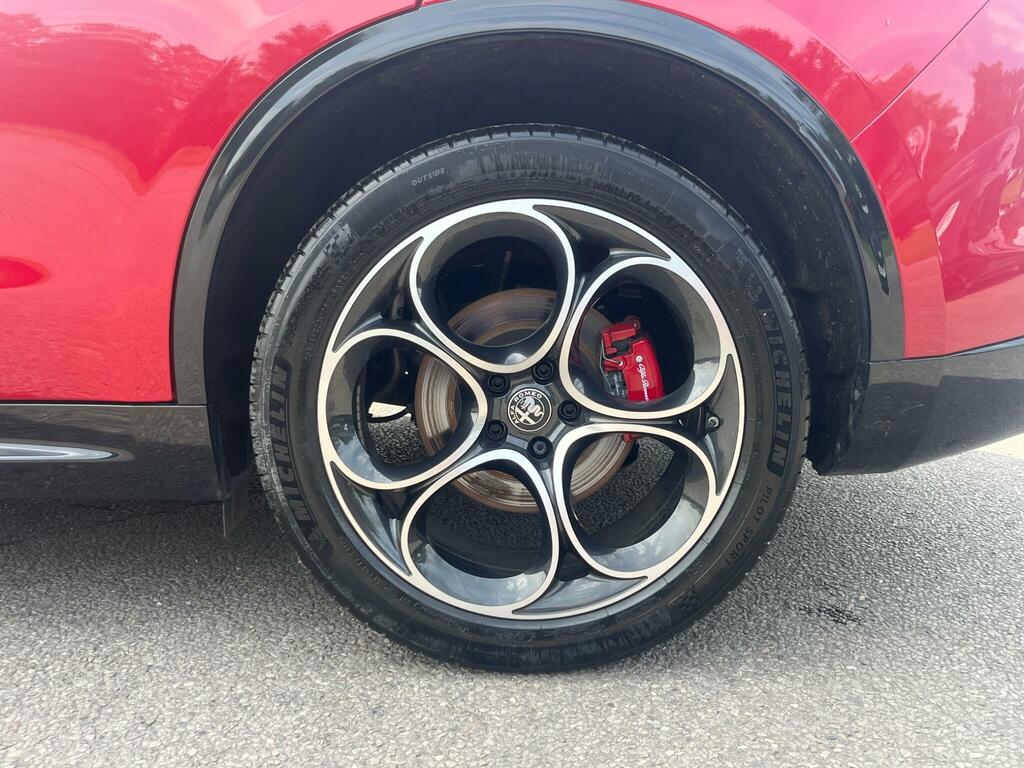 Alfa Romeo Stelvio 2025 Quadrifoglio Black #20