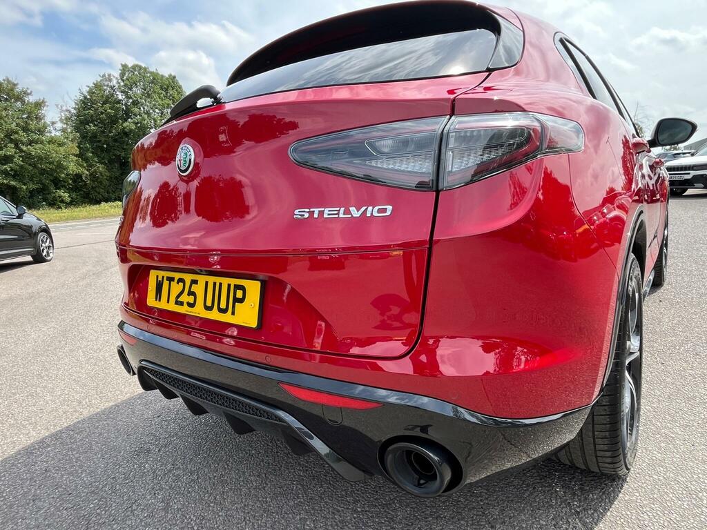 Alfa Romeo Stelvio 2025 Quadrifoglio Black #10