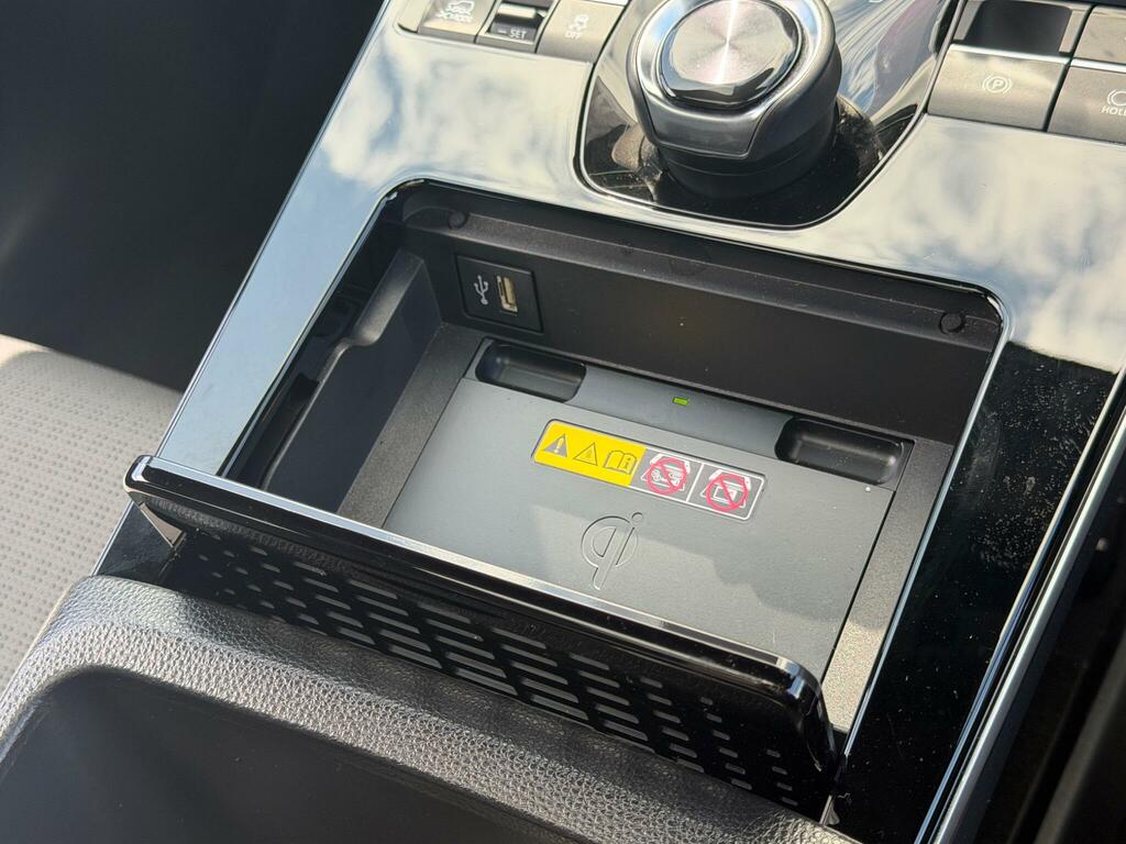 Subaru Solterra Solterra Touring Ev Awd Black #18